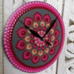 Nástěnné hodiny mandala průměr 20 cm