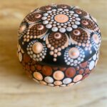 Svícen s pokličkou - mandala ručně malovaný
