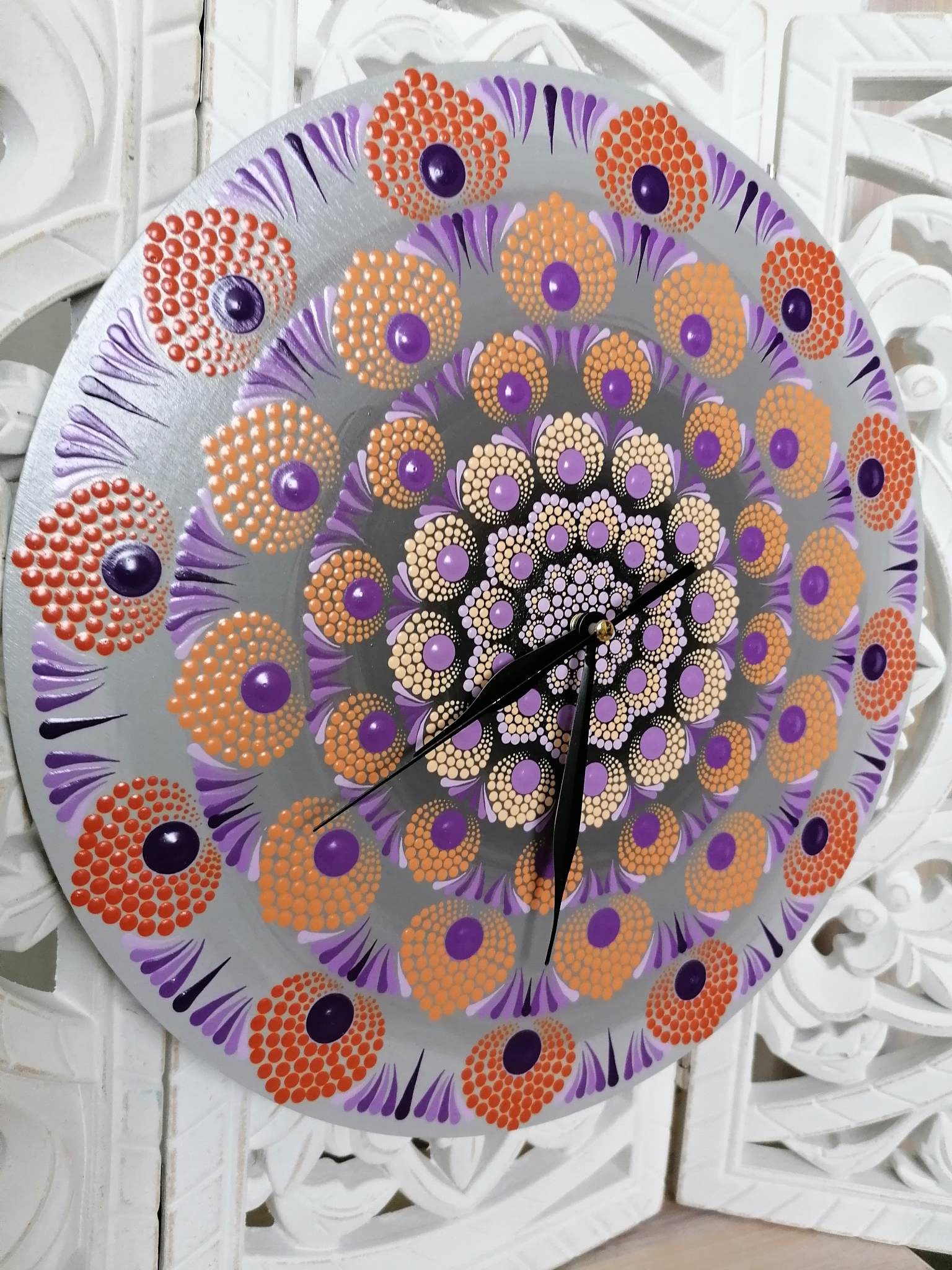 Nástěnné hodiny mandala průměr 30 cm