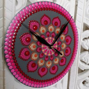 Nástěnné hodiny mandala průměr 20 cm
