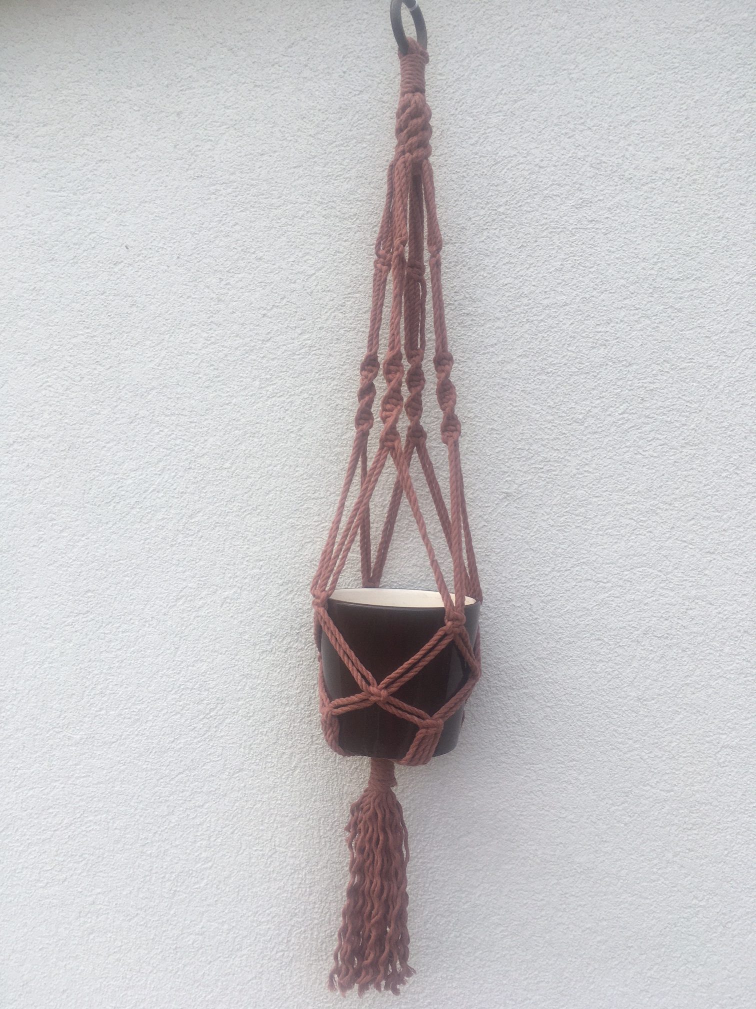 Macramé - závěs na květináč